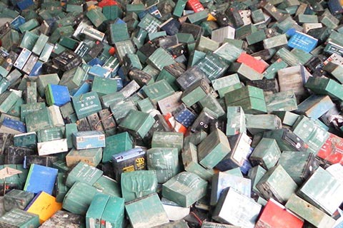 习水东皇收购UPS蓄电池回收站,高价报废电池回收|高价叉车蓄电池回收